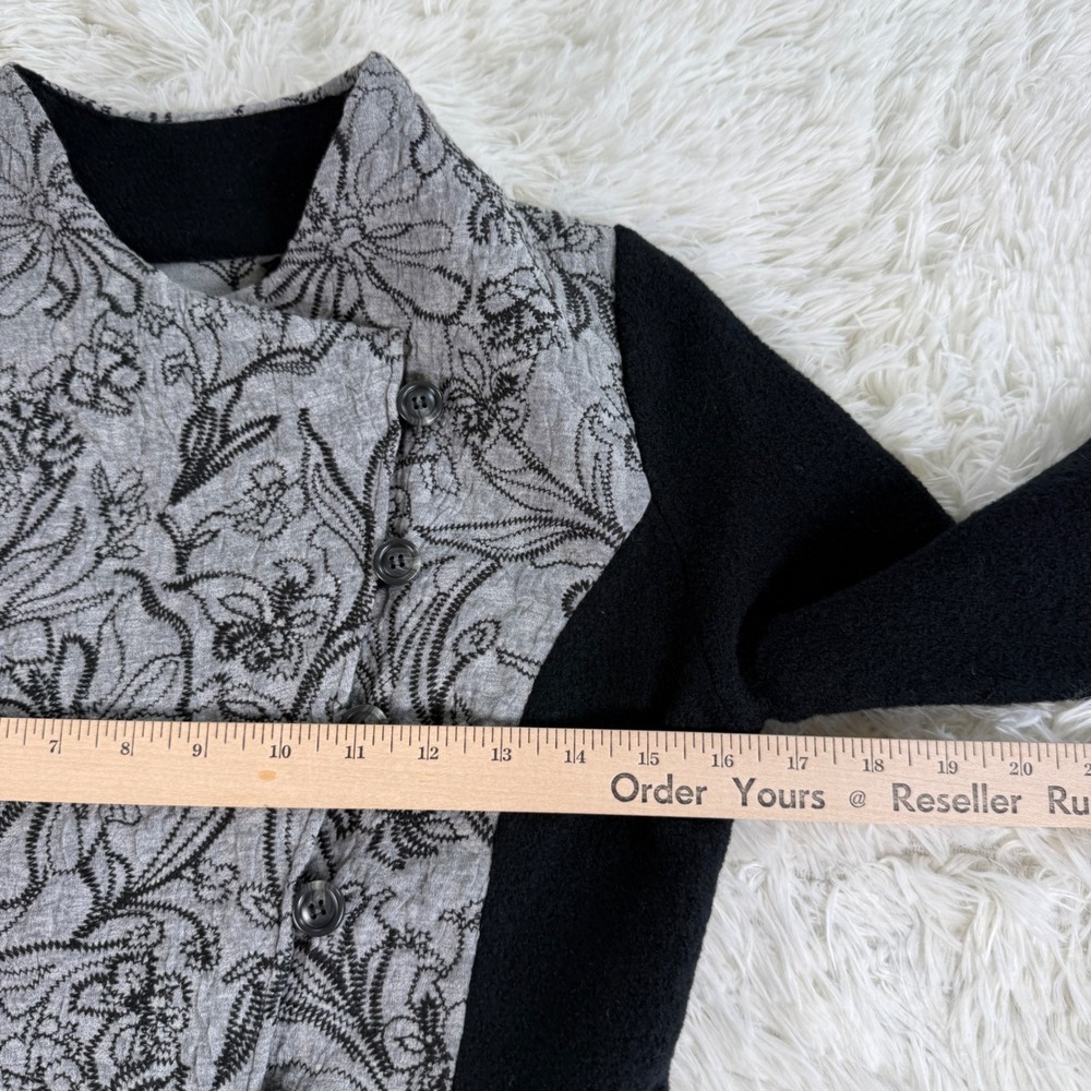 Anthropologie Knitted & Knotted Burke Embellished Bomber Jacket Black Floral XS - Picture 6 of 15